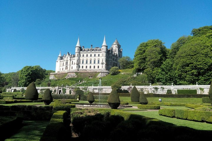 Dunrobin Castle, Dornoch, and Glenmorangie Distillery - Photo 1 of 4